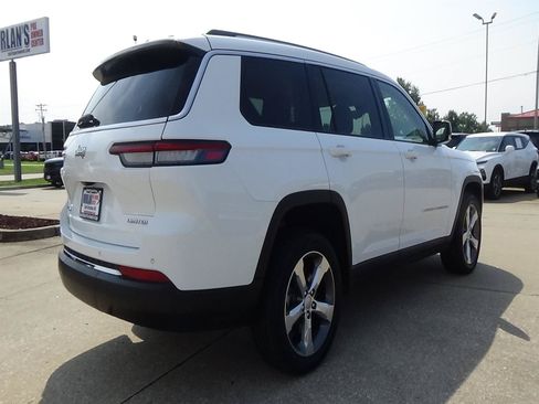 Used 2021 Jeep Grand Cherokee L Limited AWD/4WD image 6