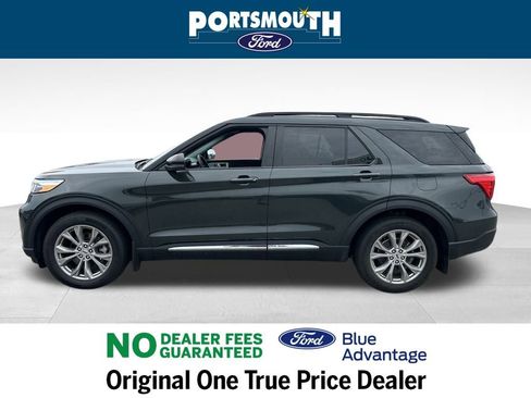 Used 2024 Ford Explorer XLT w/ Equipment Group 202A image 2
