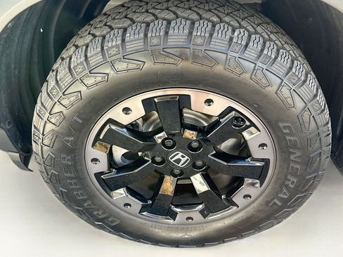 Used 2026 Honda Passport TrailSport Elite image 35