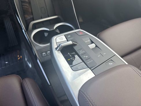 Used 2025 BMW X2 xDrive28i image 24