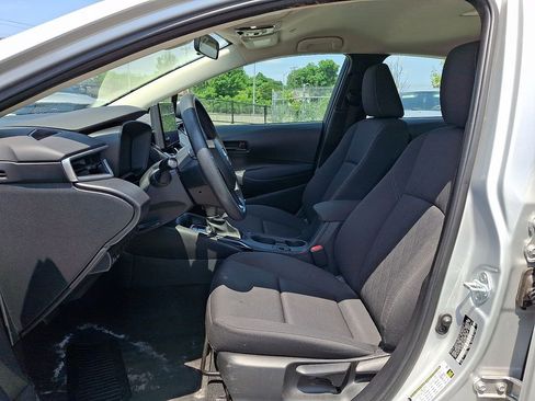 Used 2023 Toyota Corolla LE FWD image 14