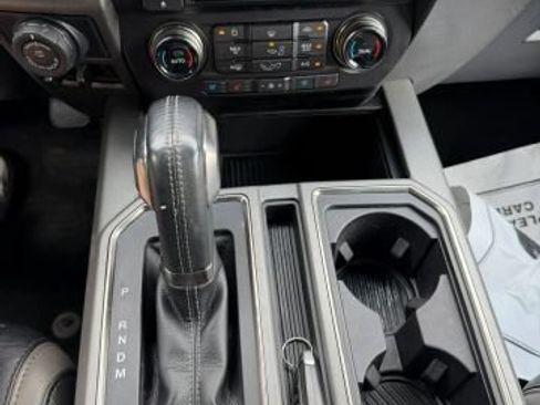 Used 2017 Ford F150 Raptor w/ Equipment Group 802A Luxury AWD/4WD image 23