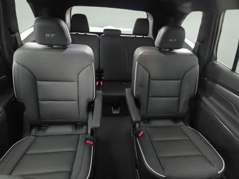 New 2026 Buick Enclave Sport Touring w/ Power Package FWD image 21