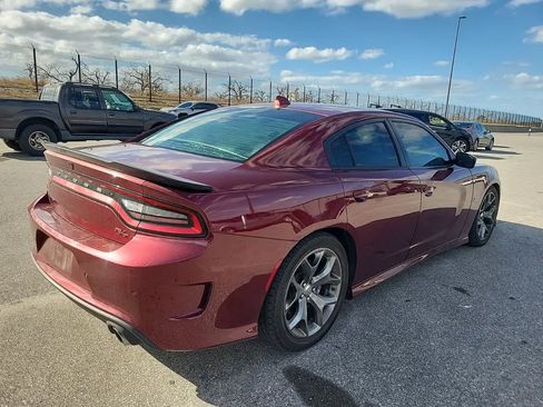 Used 2018 Dodge Charger R/T RWD image 5
