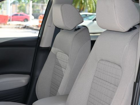 New 2027 Honda HR-V LX image 16