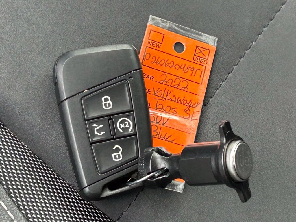 Used 2022 Volkswagen Taos SE FWD image 54