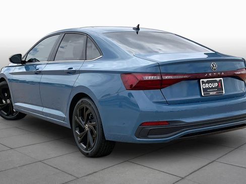 New 2026 Volkswagen Jetta SE FWD image 11