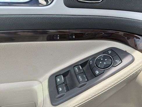 Used 2014 Ford Explorer Limited w/ Equipment Group 302A FWD image 14