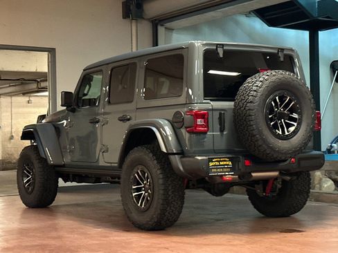 New 2026 Jeep Wrangler Unlimited Rubicon AWD/4WD image 3