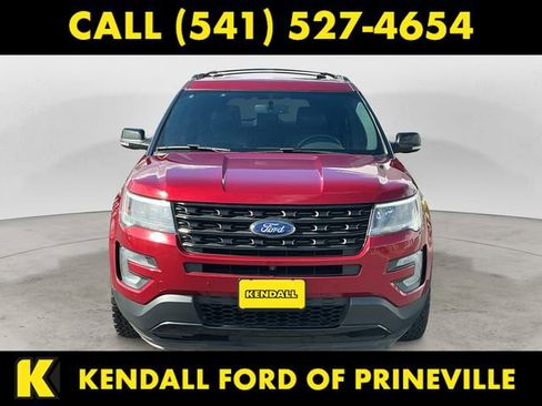 Used 2017 Ford Explorer Sport AWD/4WD image 8