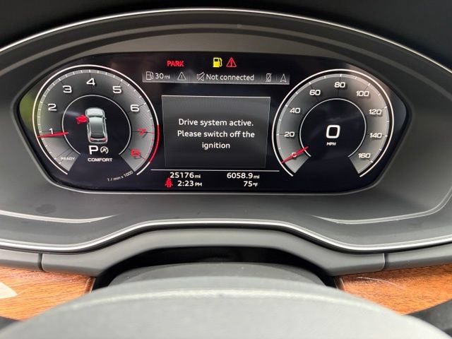 Used 2022 Audi Q5 2.0T Premium Plus w/ Premium Plus Package AWD/4WD image 32
