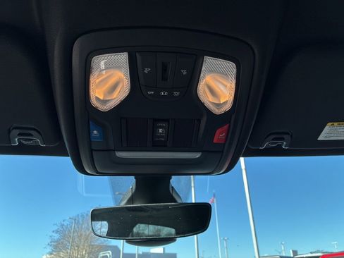 Used 2022 RAM 1500 Big Horn image 18