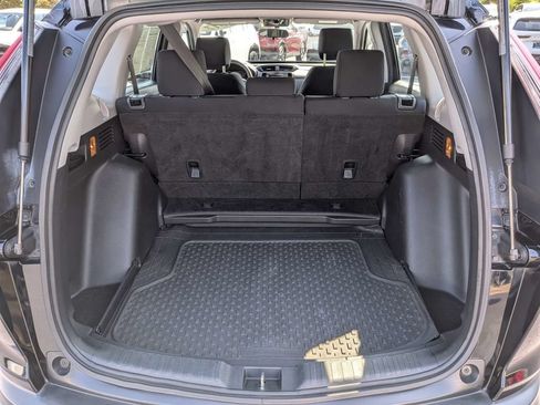 Used 2017 Honda CR-V LX image 14