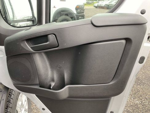 Used 2025 RAM ProMaster 3500 w/ Quick Order Package 22H SLT+ FWD image 26