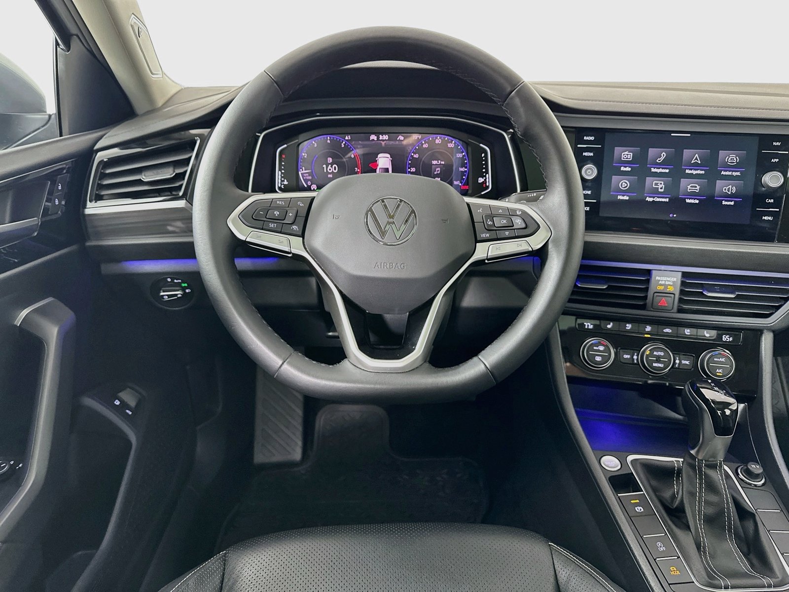Certified 2024 Volkswagen Jetta SEL FWD image 15