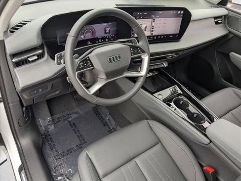 New 2026 Audi Q3 quattro 2.0T AWD/4WD image 3