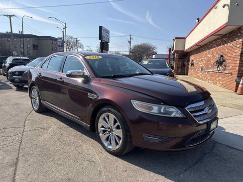 Used 2010 Ford Taurus Limited image 6
