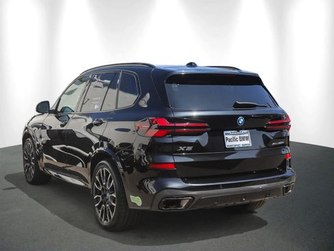 Used 2024 BMW X5 xDrive50e w/ M Sport Package image 4