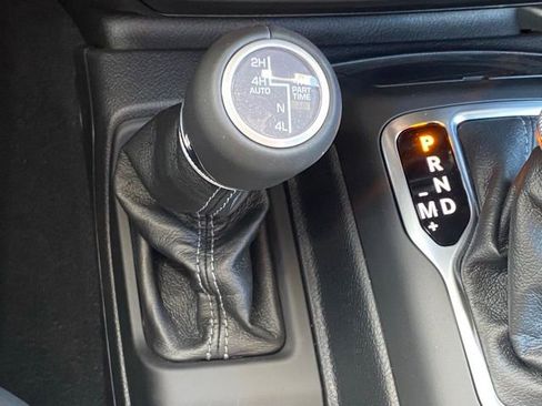 New 2025 Jeep Gladiator Rubicon image 26