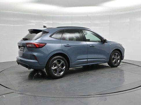 Certified 2023 Ford Escape ST-Line w/ Tech Pack #1 image 28