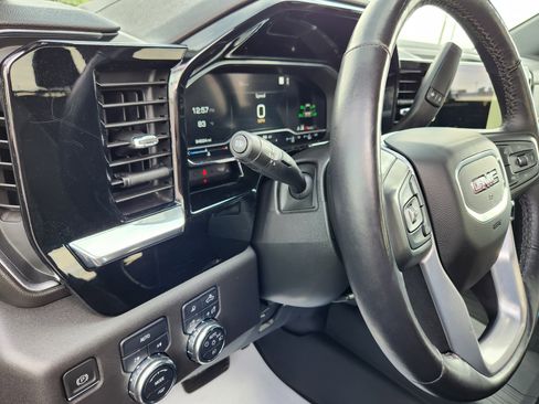 Used 2022 GMC Sierra 1500 SLT w/ Max Trailering Package image 25