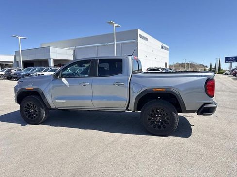 New 2026 GMC Canyon Elevation w/ Convenience Package image 7