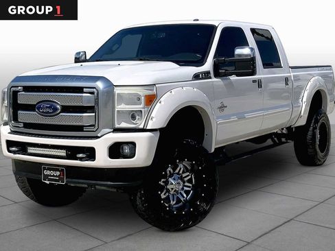 Used 2015 Ford F250 Platinum w/ FX4 Off-Road Package AWD/4WD image 1