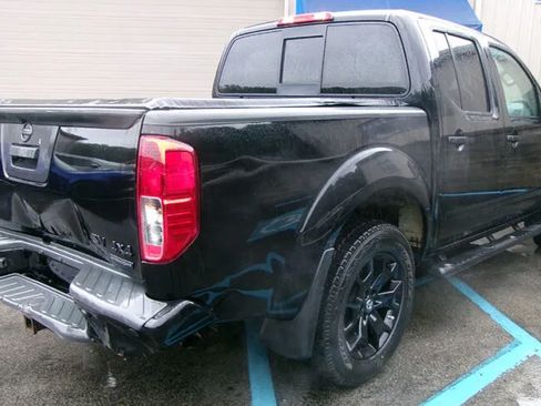Used 2019 Nissan Frontier SV w/ Value Truck Package AWD/4WD image 1