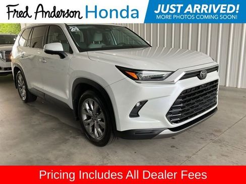 Used 2024 Toyota Grand Highlander FWD image 29