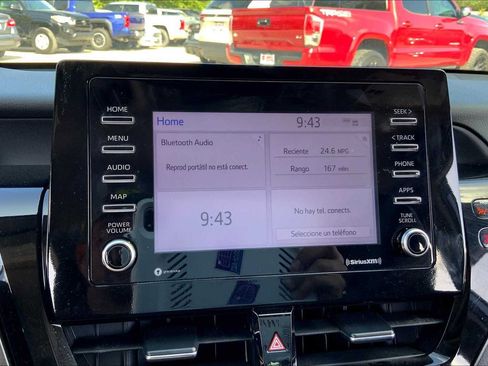 Used 2024 Toyota Camry SE image 30