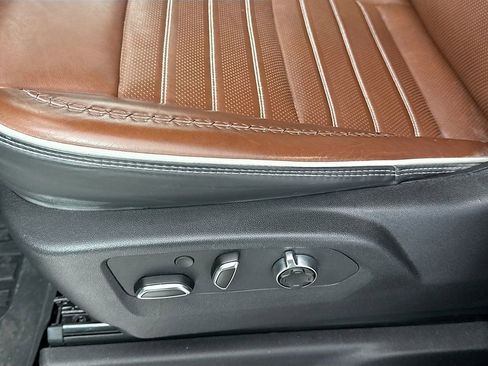 Used 2024 GMC Sierra 2500 Denali Ultimate image 22