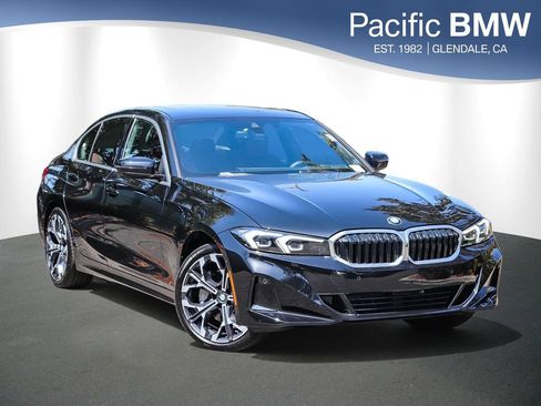 Used 2025 BMW 330i Sedan RWD image 1