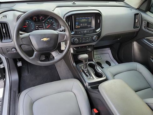 Used 2019 Chevrolet Colorado W/T RWD image 9