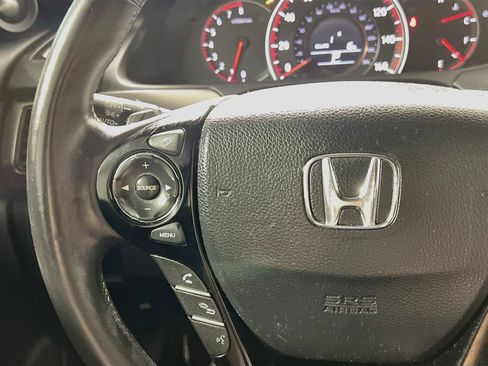 Used 2017 Honda Accord EX-L image 19