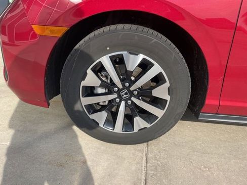 Used 2025 Honda Odyssey EX-L image 13