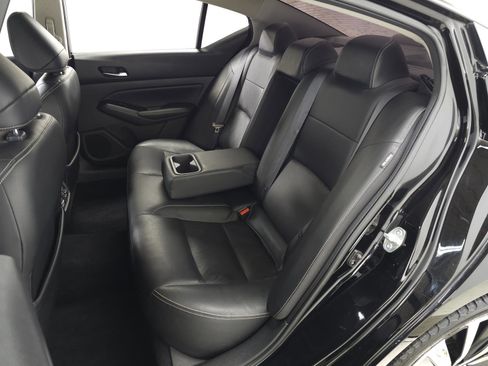 Used 2019 Nissan Altima 2.5 Platinum image 27