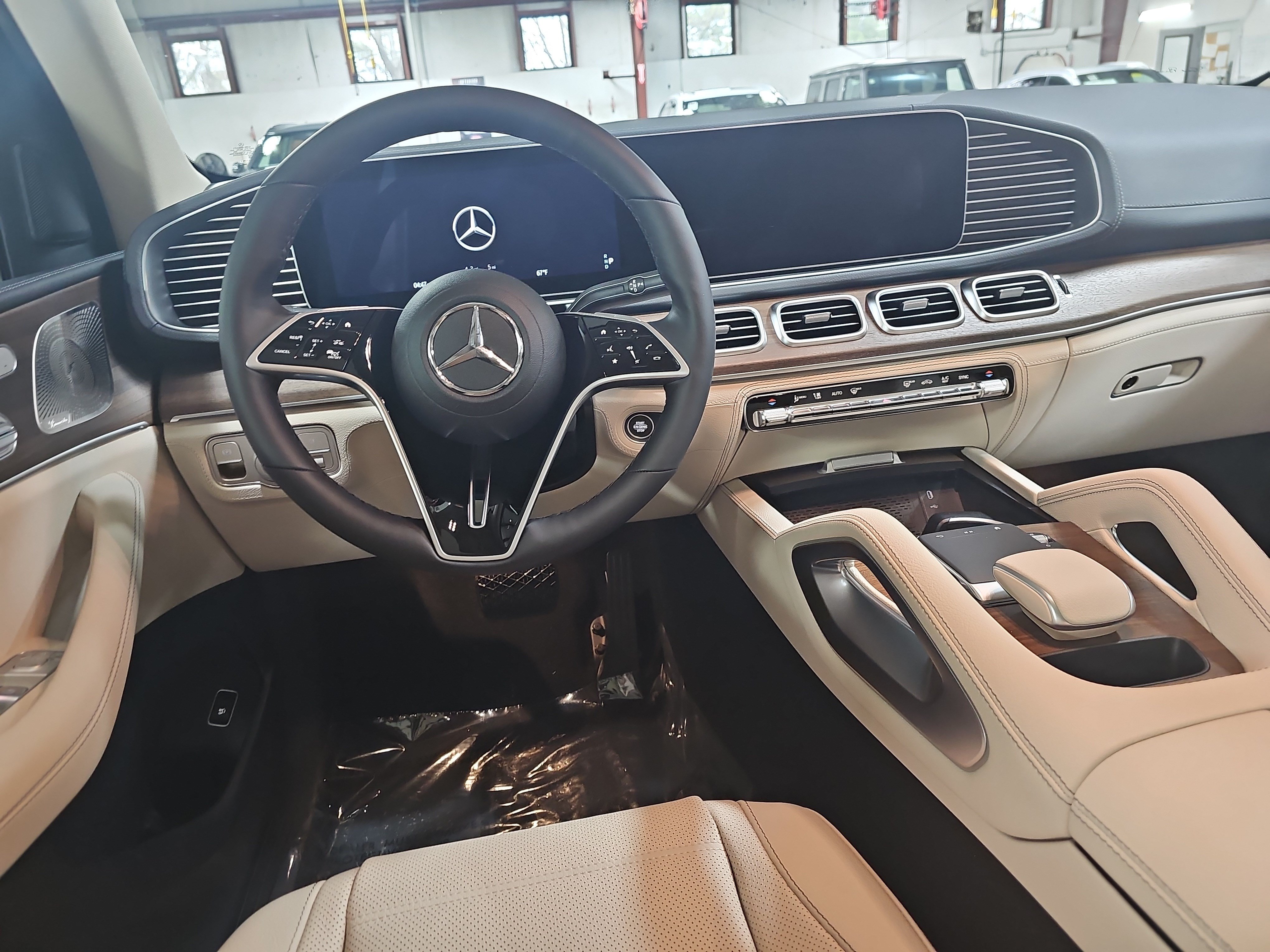 New 2026 Mercedes-Benz GLE 450 4MATIC image 16