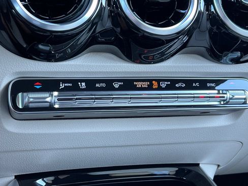 Certified 2026 Mercedes-Benz GLB 250 image 23