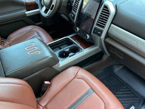 Used 2020 Ford F350 King Ranch w/ King Ranch Ultimate Package AWD/4WD image 15