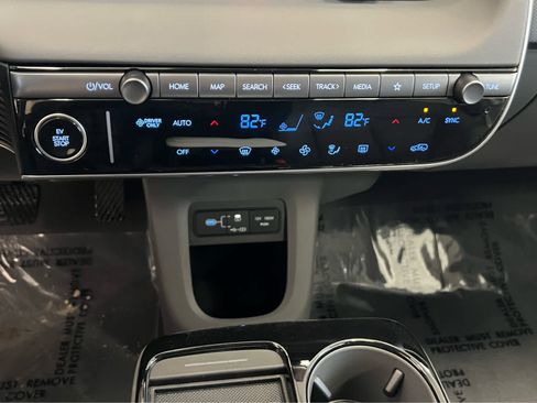 New 2026 Hyundai Ioniq 5 SEL image 36