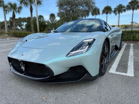 Used 2023 Maserati MC20 Spyder image 13