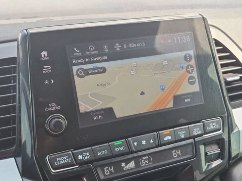 Used 2018 Honda Odyssey Touring image 20