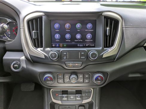 Certified 2022 GMC Terrain Denali w/ Denali Premium Package AWD/4WD image 21