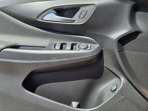 New 2026 Buick Envista Sport Touring w/ Convenience I Package FWD image 16