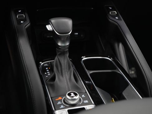 Used 2024 Kia Telluride SX X-Line image 23