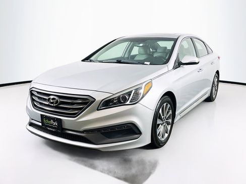 Used 2017 Hyundai Sonata Sport w/ Value Edition Package 02 image 3