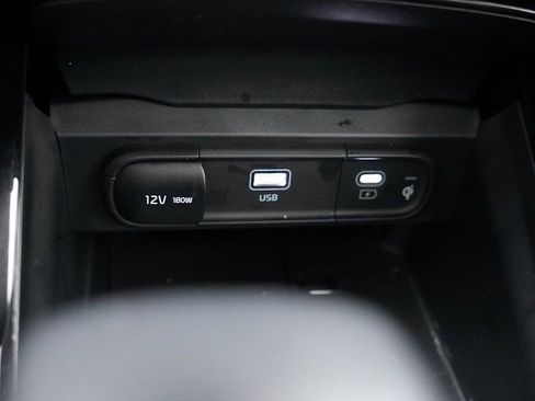 Certified 2024 Kia Telluride EX image 30