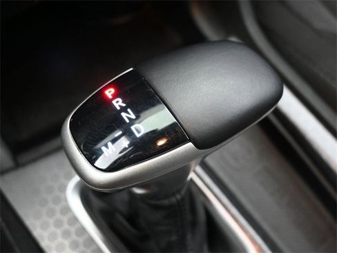 Used 2018 Dodge Charger R/T image 31