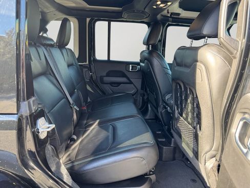 Used 2022 Jeep Wrangler Unlimited Rubicon 4xe w/ Cold Weather Group image 13