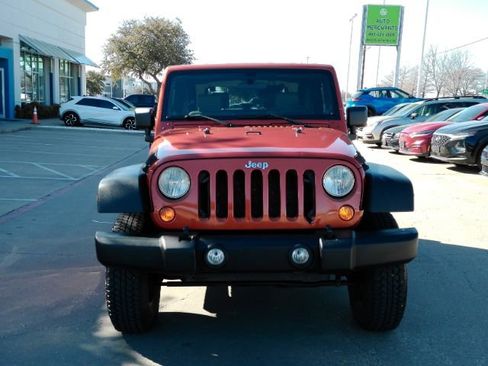 Used 2009 Jeep Wrangler X image 2